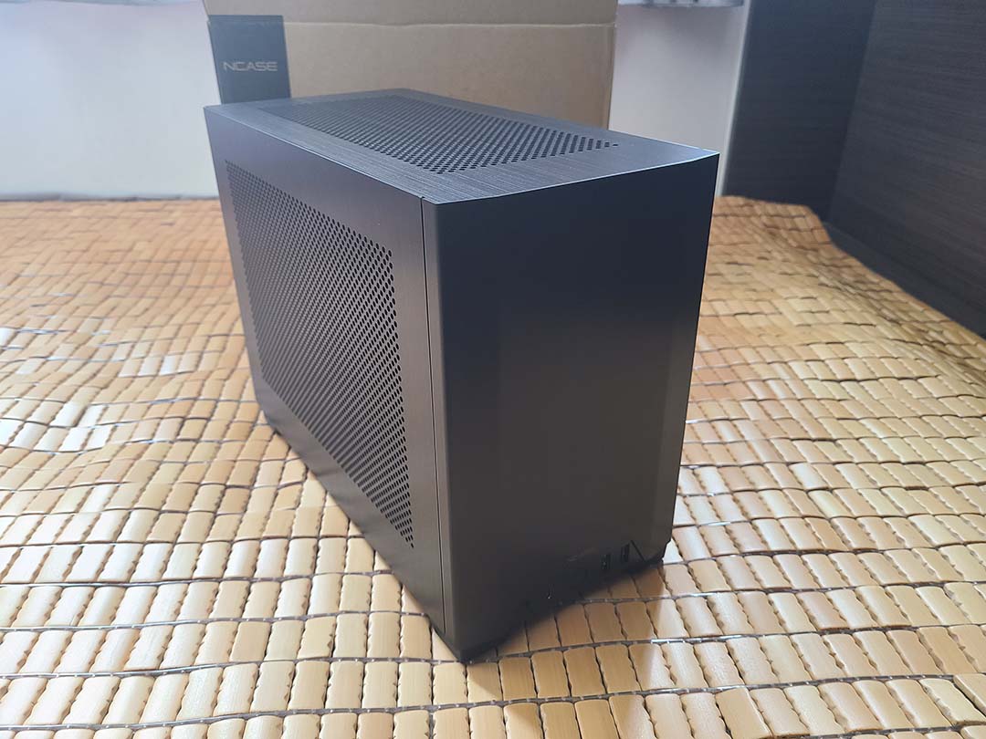 ncase-m1-v6-1-hkepc-hardware-no-1-pc