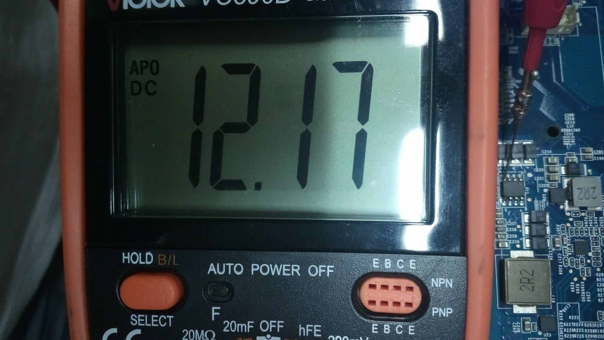 11-12v.jpg